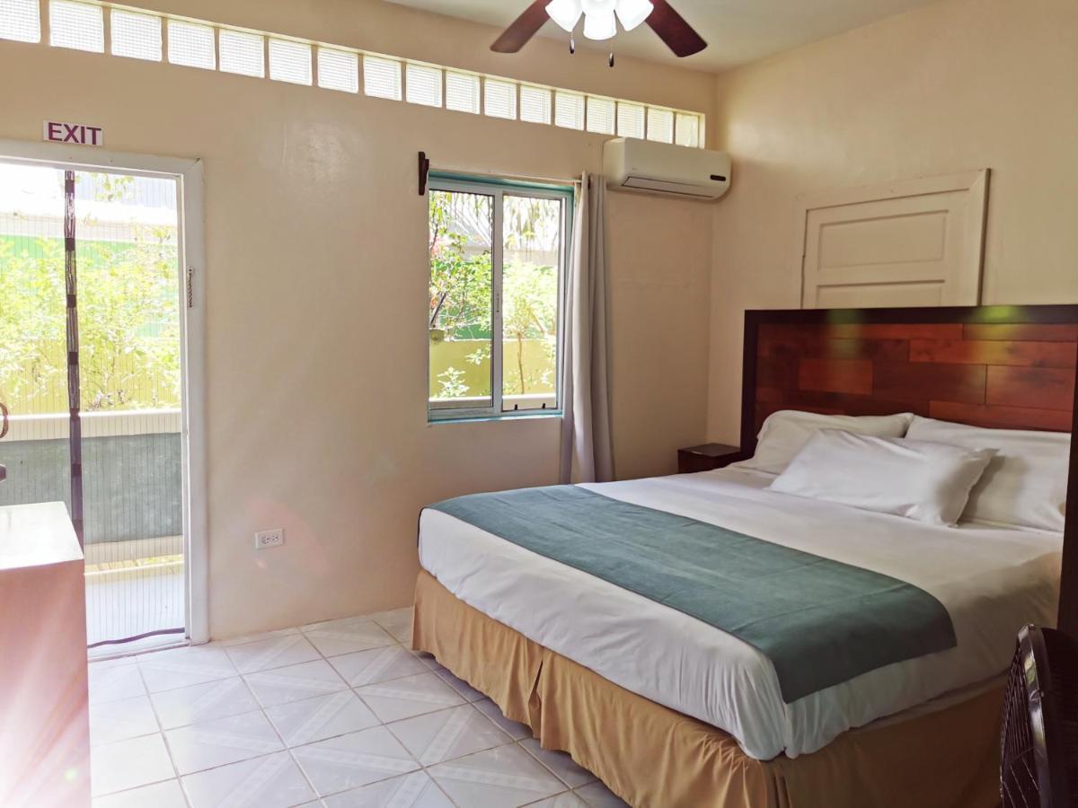 Belize Tropical Dream Villas Сан Педро Екстериор снимка